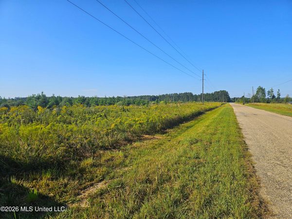 Rogers Road, Columbia, MS 39429