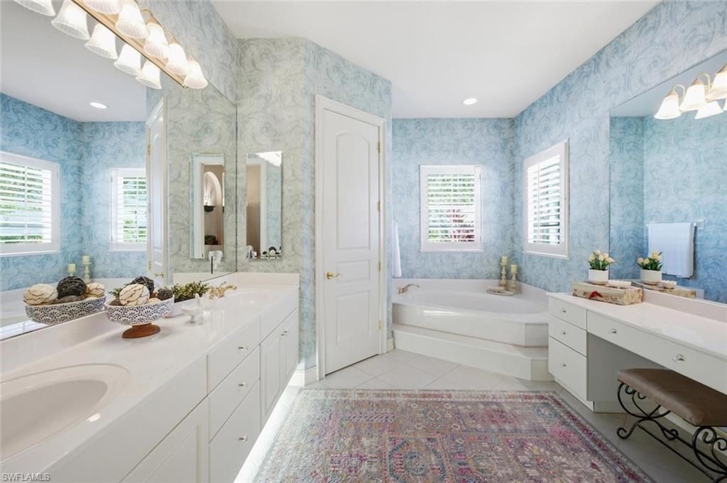 5872 Whisperwood Ct, Naples, FL 34110 Photo