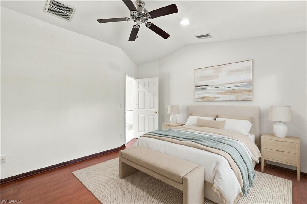 590 6th St Ne, Naples, FL 34120 Photo