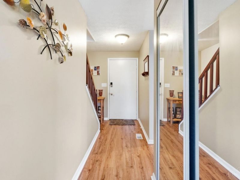 16 Overlook Court, Fairfield, OH 45014 Photo 4