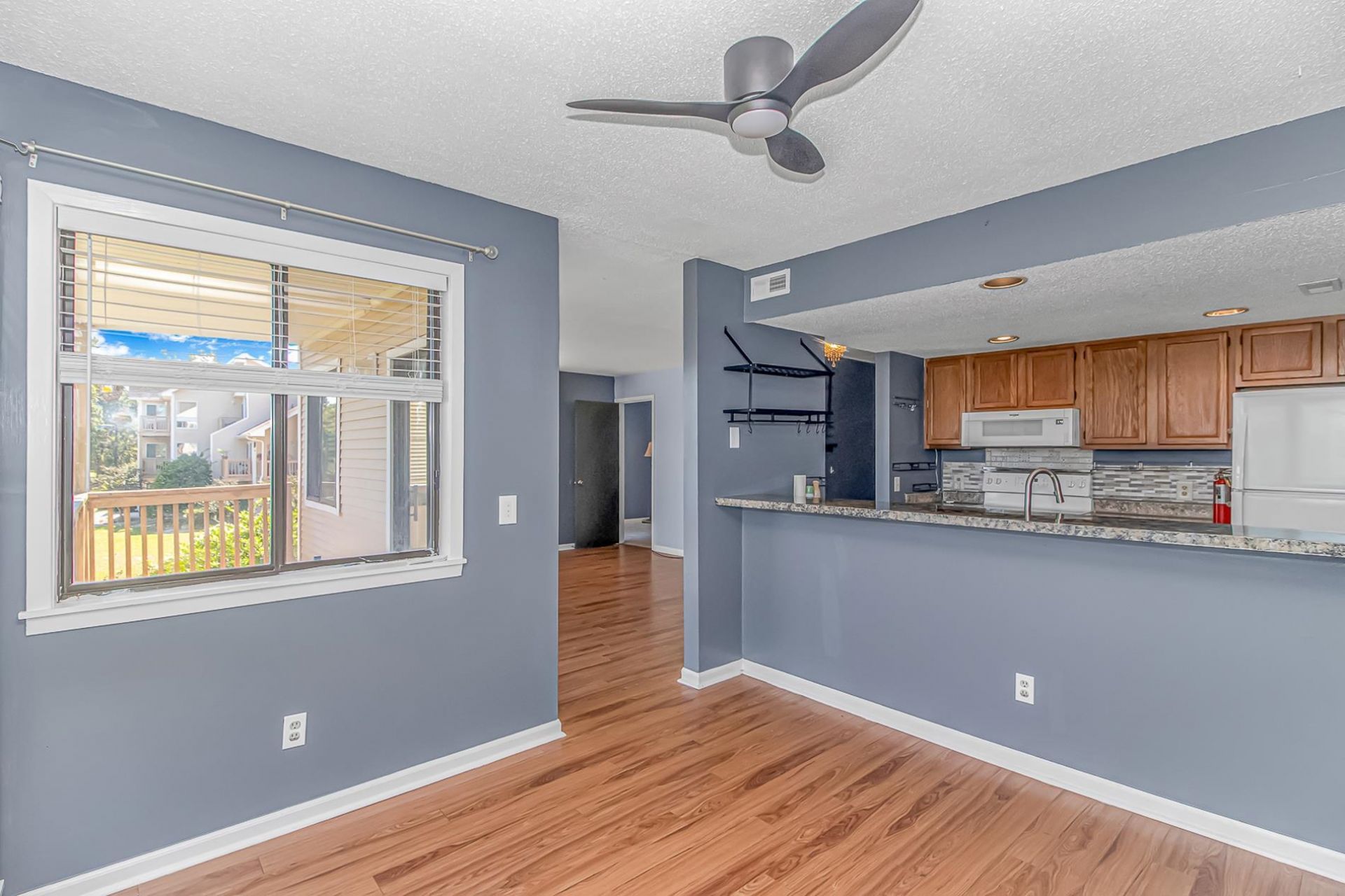 1025 Plantation Dr. W  Photo 12