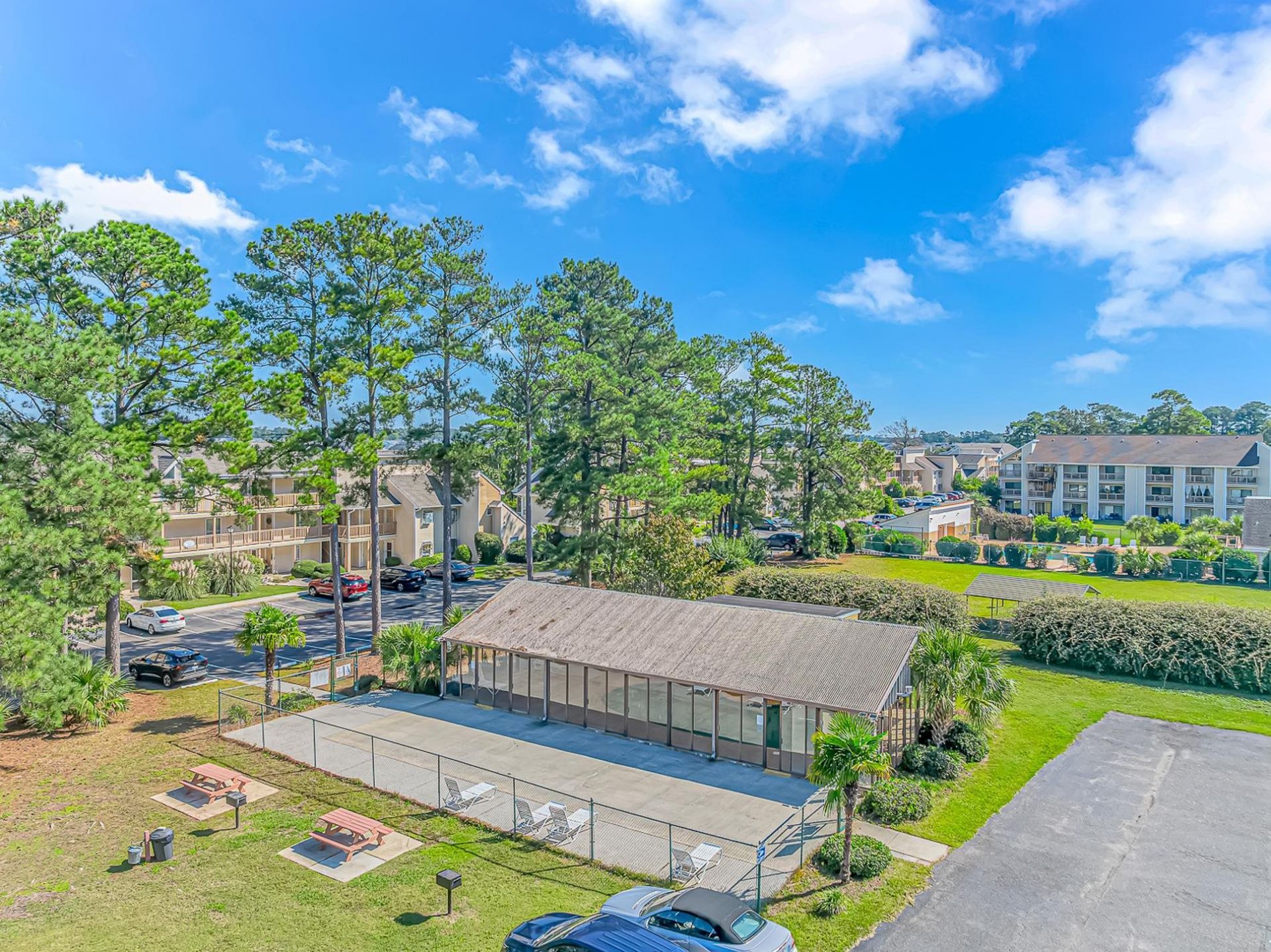 1025 Plantation Dr. W  Photo 5
