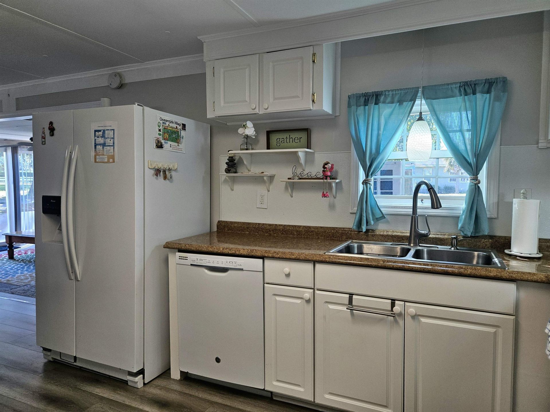 204 Flamingo Ct.  Photo 11