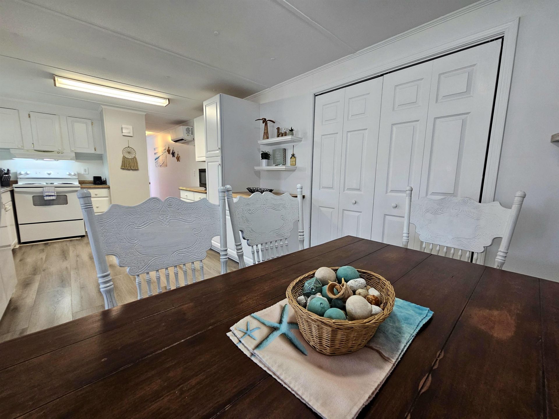 204 Flamingo Ct.  Photo 15