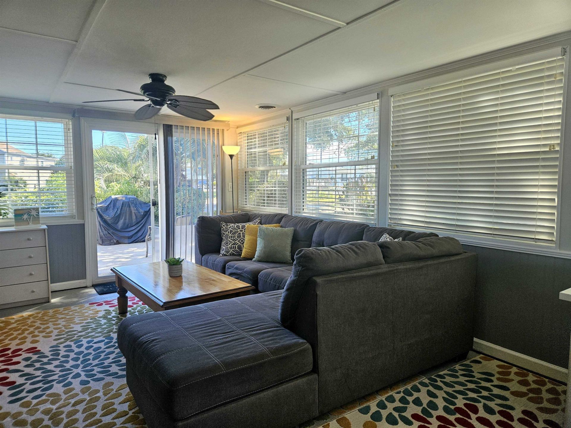 204 Flamingo Ct.  Photo 8