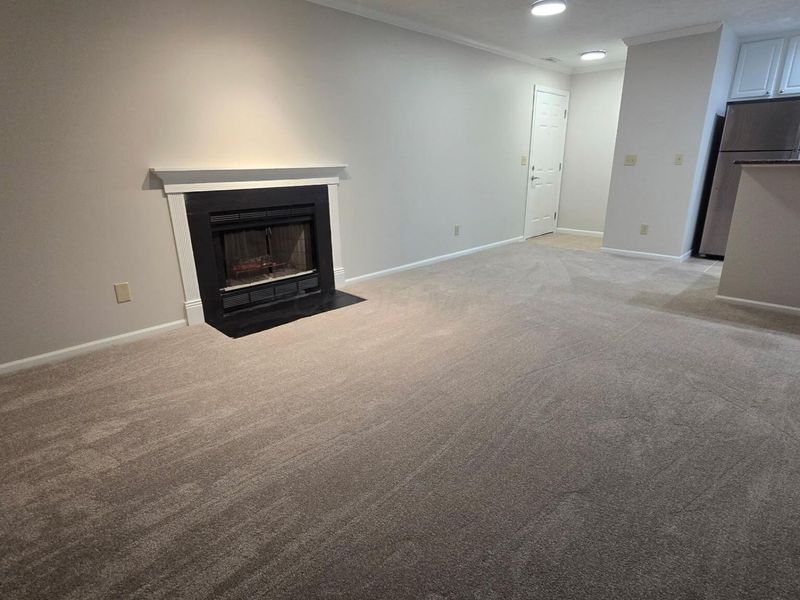 2733 Greystone Drive, Unit GD2733, Columbus, OH 43220 Photo 7