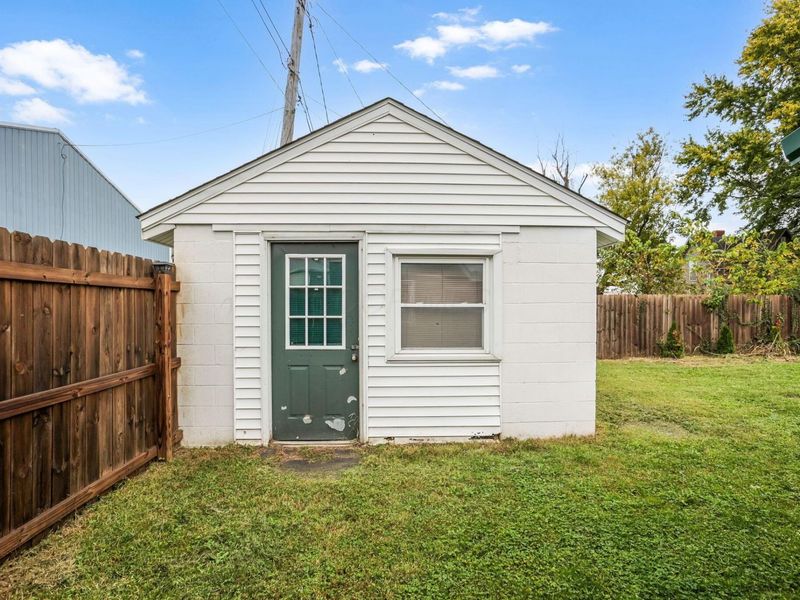 220 Barnes Avenue, Circleville, OH 43113 Photo 41
