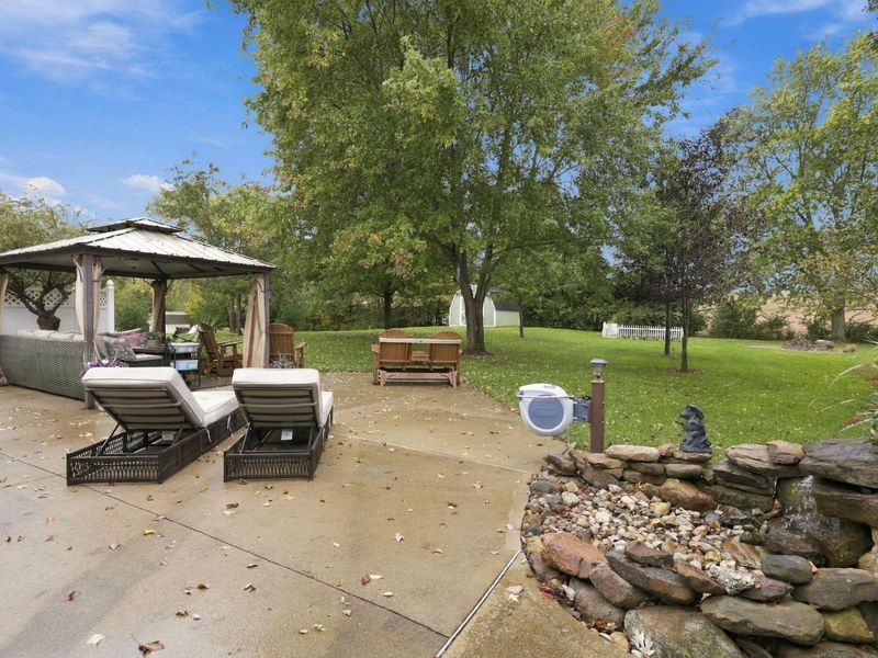 6885 Castlewood Drive NW, Carroll, OH 43112 Photo 40