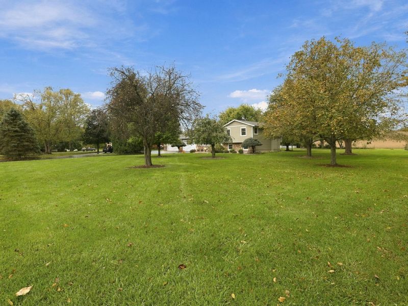 6885 Castlewood Drive NW, Carroll, OH 43112 Photo 50