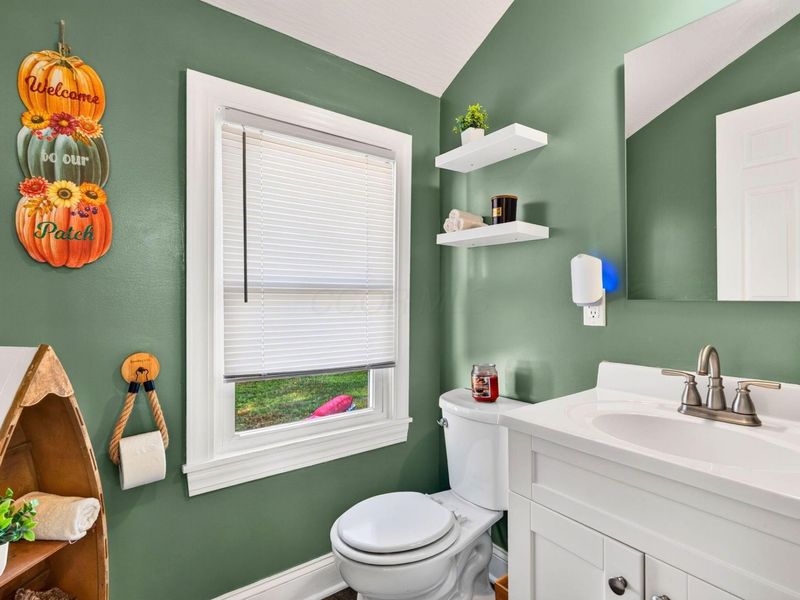 490 E Main Street, Circleville, OH 43113 Photo 19
