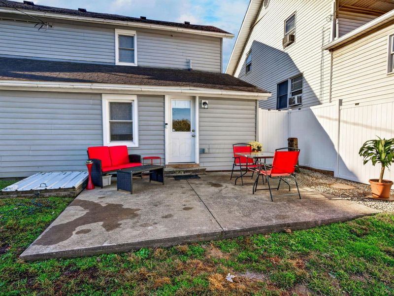 490 E Main Street, Circleville, OH 43113 Photo 58