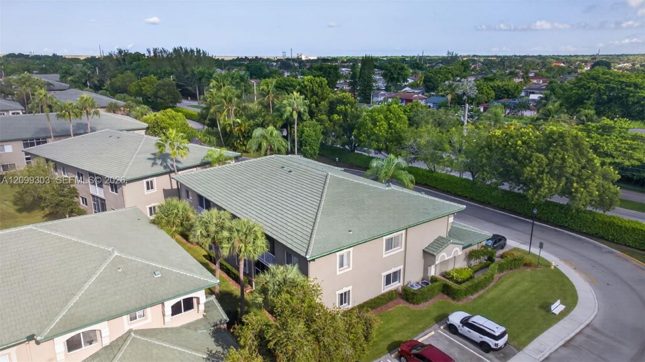 7917 Exeter Blvd E , Unit 101, Tamarac, FL 33321 Photo