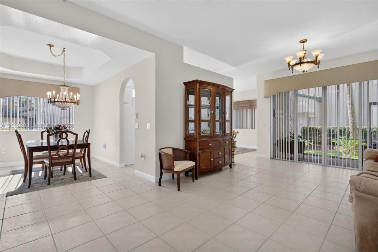 7917 Exeter Blvd E , Unit 101, Tamarac, FL 33321 Photo