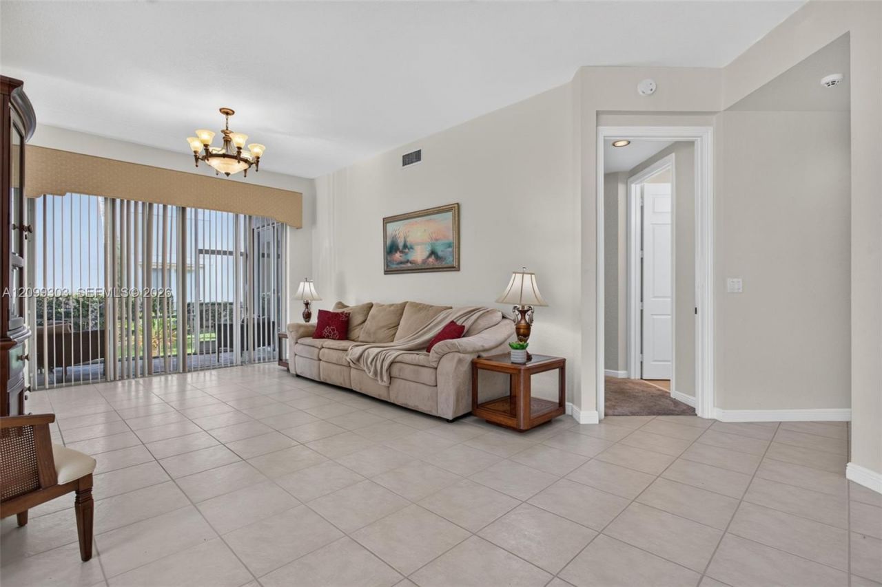 7917 Exeter Blvd E , Unit 101, Tamarac, FL 33321 Photo