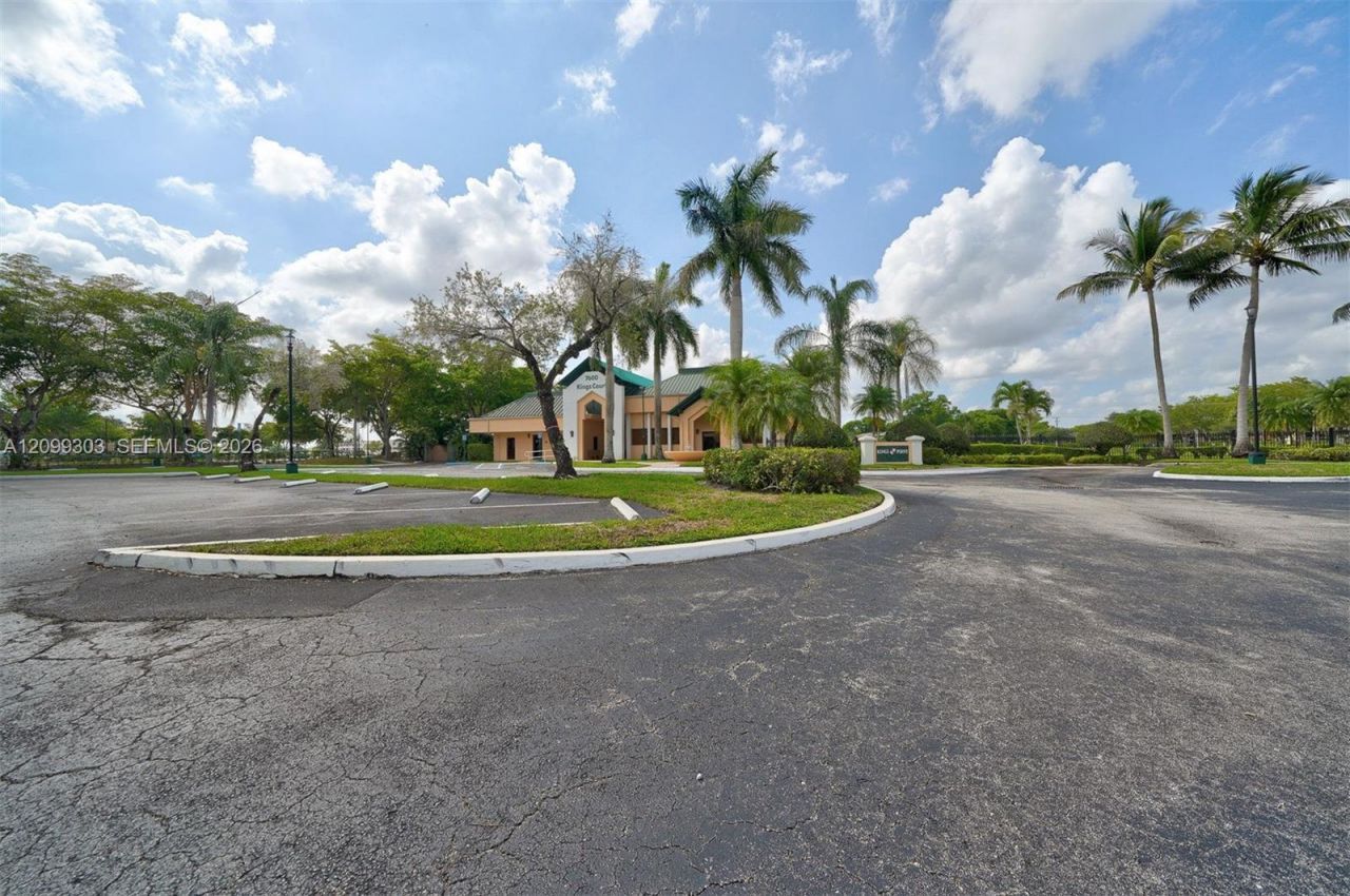7917 Exeter Blvd E , Unit 101, Tamarac, FL 33321 Photo