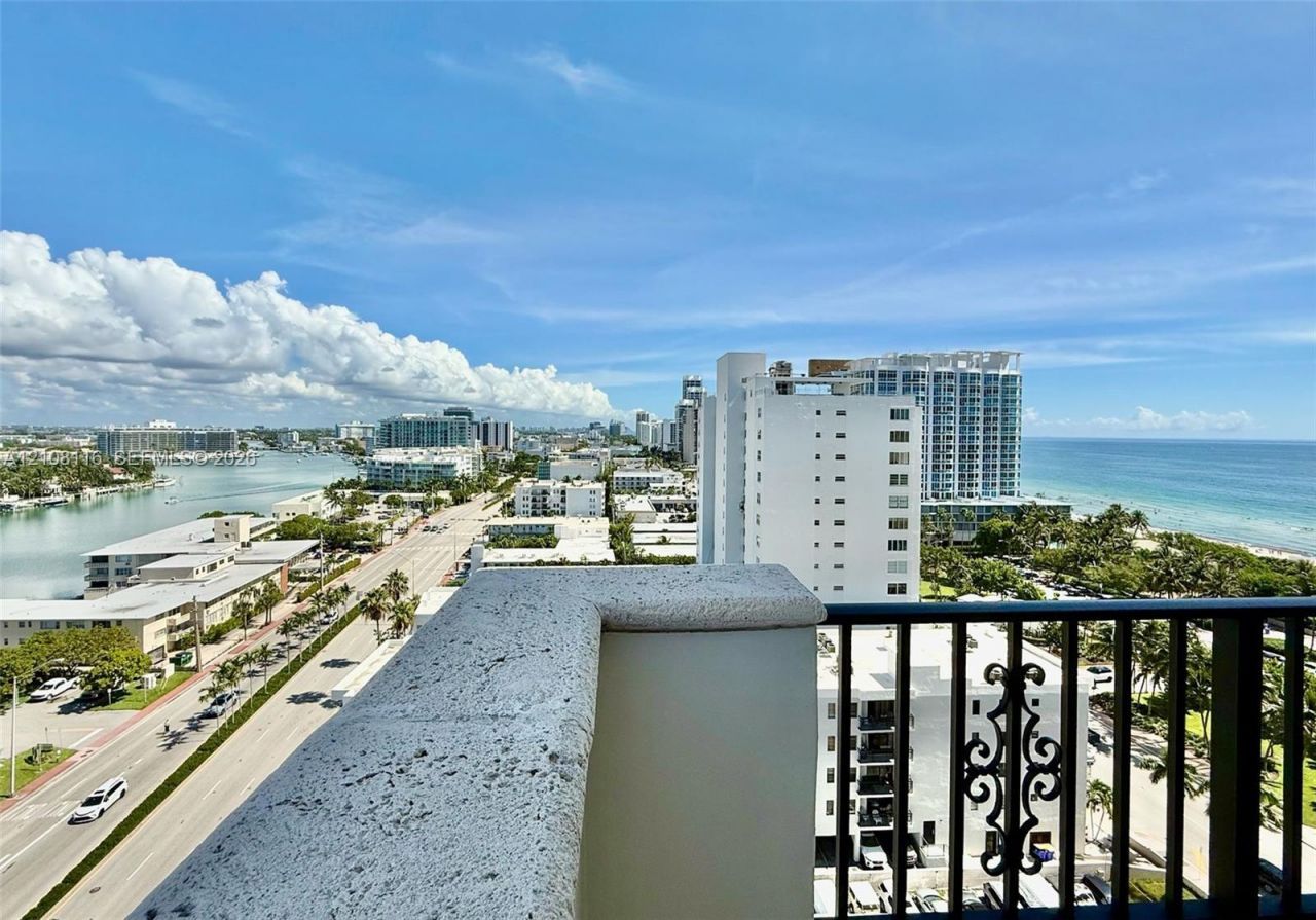 6422 Collins Ave, Unit 1403, Miami Beach, FL 33141 Photo