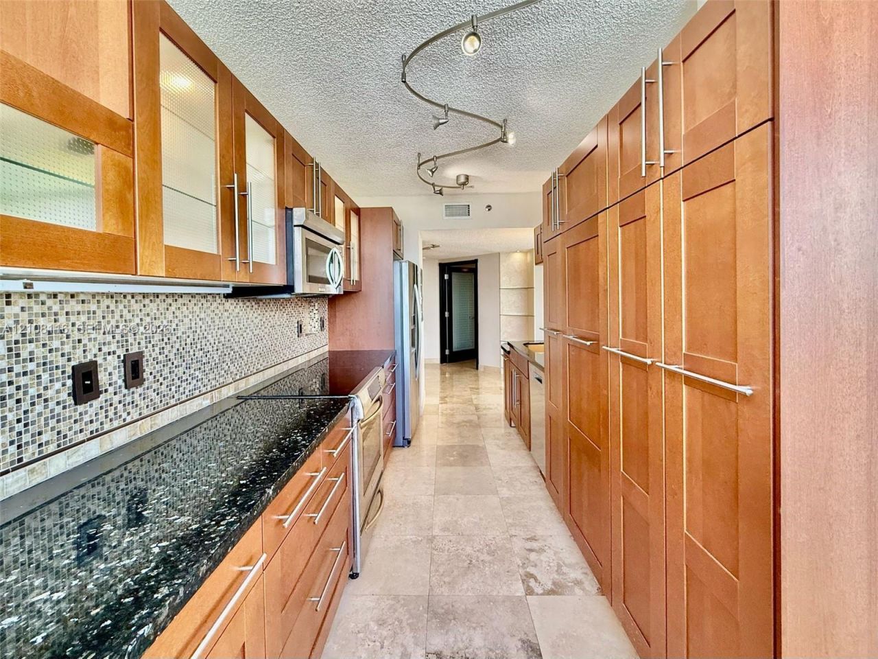 6422 Collins Ave, Unit 1403, Miami Beach, FL 33141 Photo