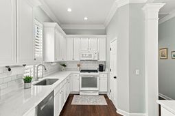 112 Etiwan Park Street photo 4
