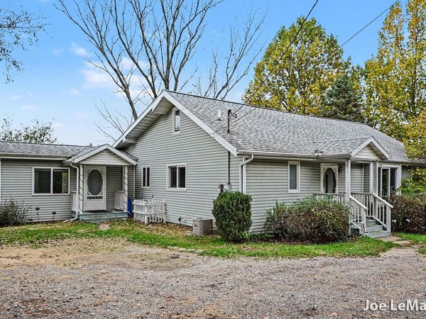 4616 Lake Chapin Road, Berrien Springs, MI 49103