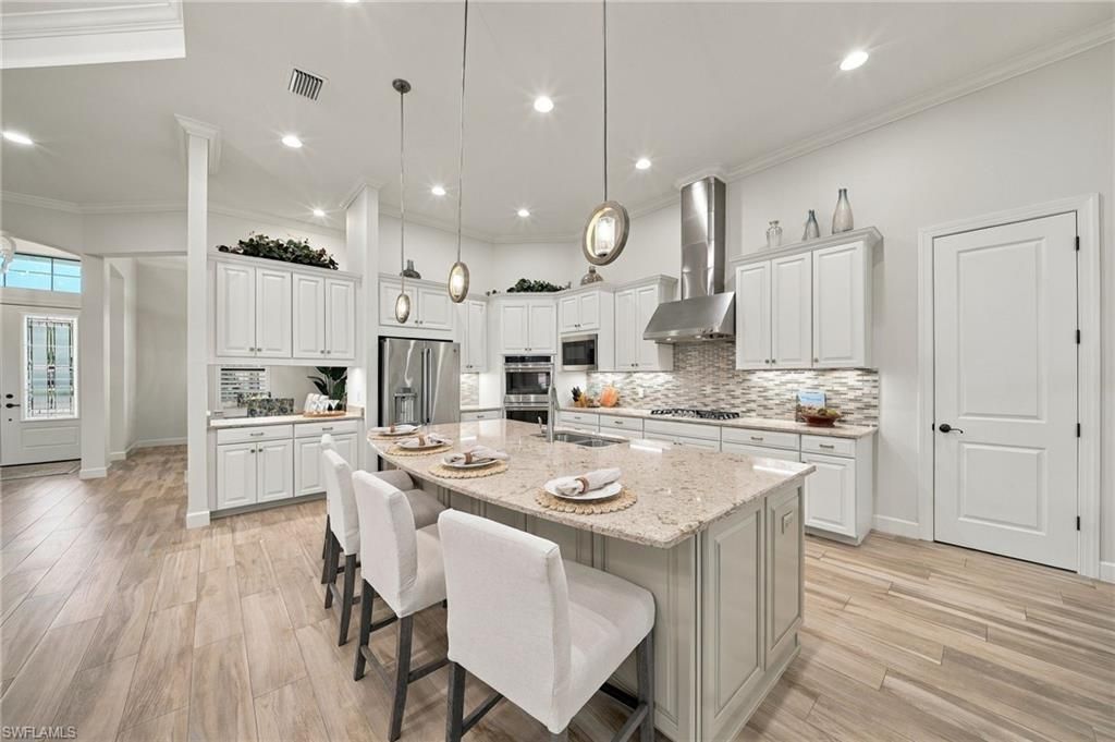 9021 Sorreno Ct , Naples, FL 34119 Photo