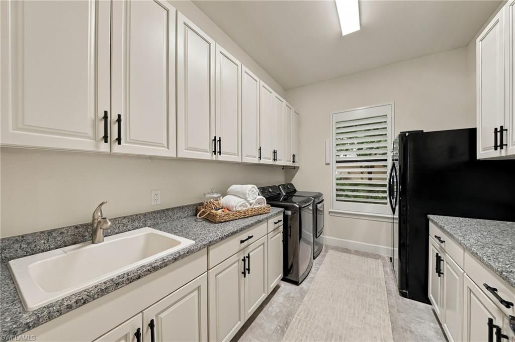 9021 Sorreno Ct , Naples, FL 34119 Photo