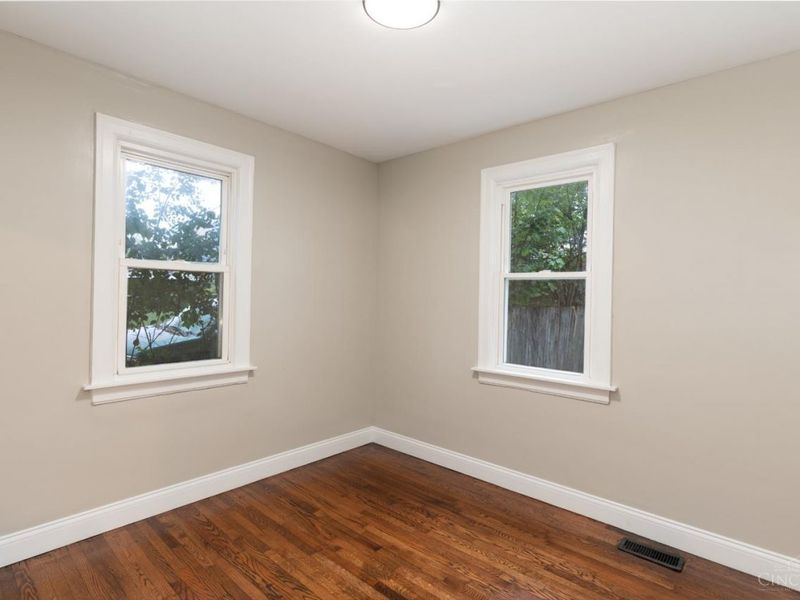 1166 Groesbeck Road, Cincinnati, OH 45224 Photo 12
