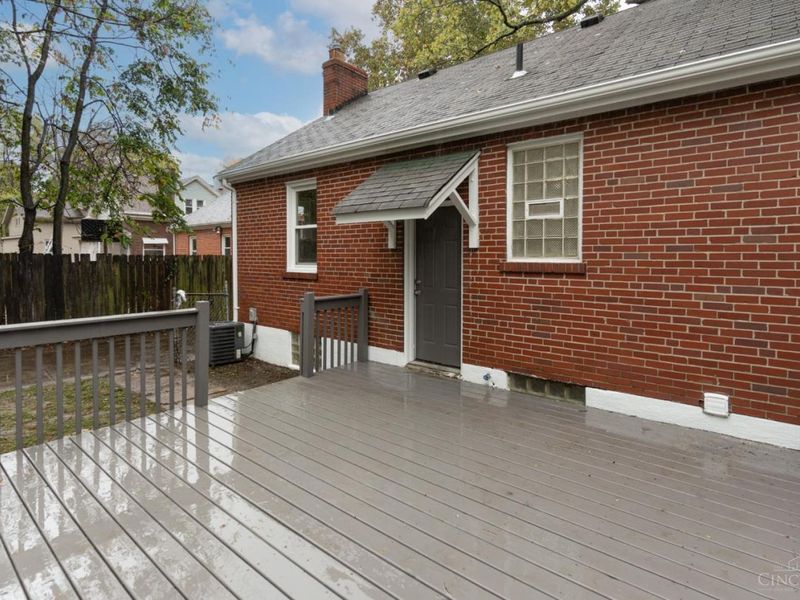 1166 Groesbeck Road, Cincinnati, OH 45224 Photo 17