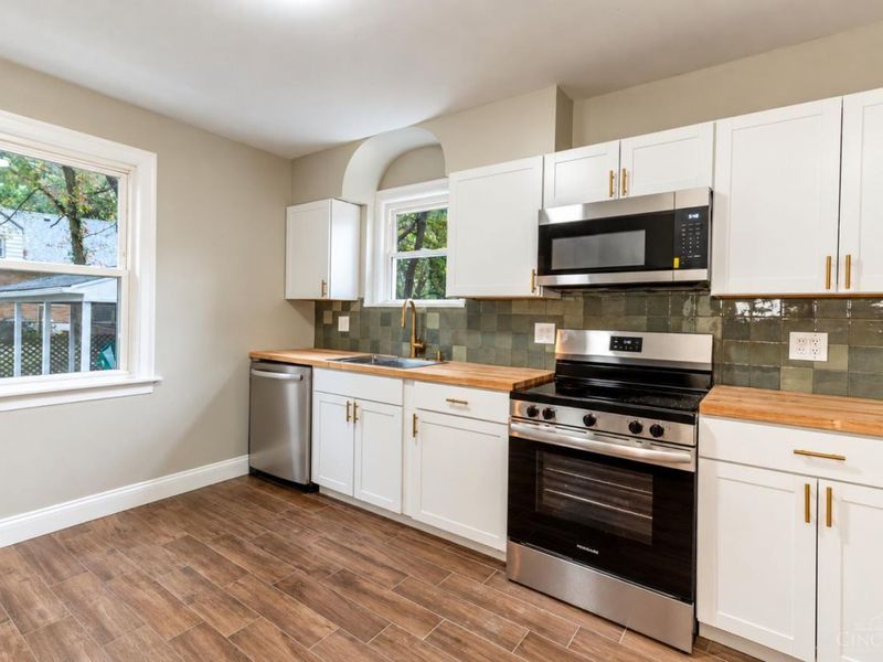 1166 Groesbeck Road, Cincinnati, OH 45224 Photo 7