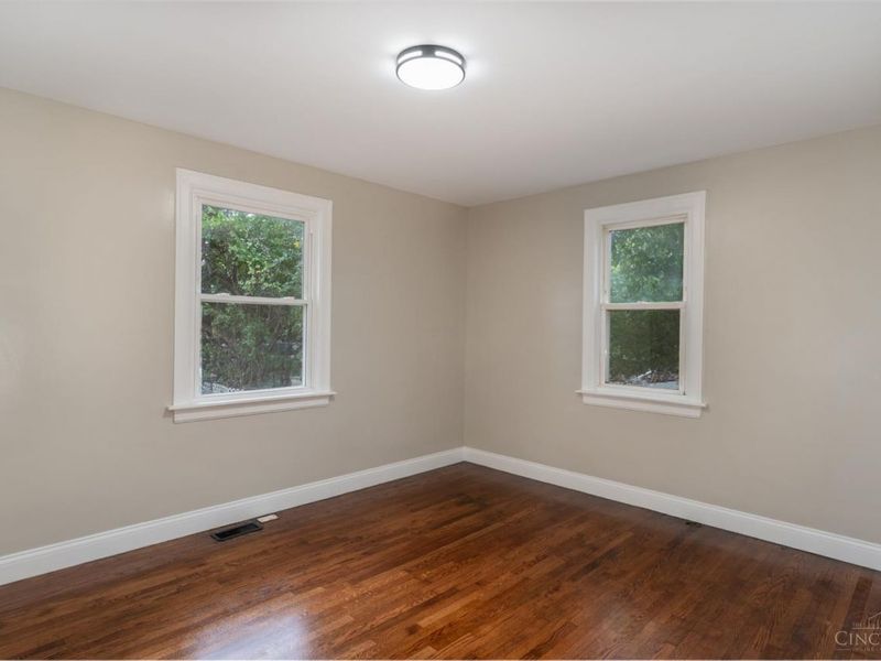 1166 Groesbeck Road, Cincinnati, OH 45224 Photo 9