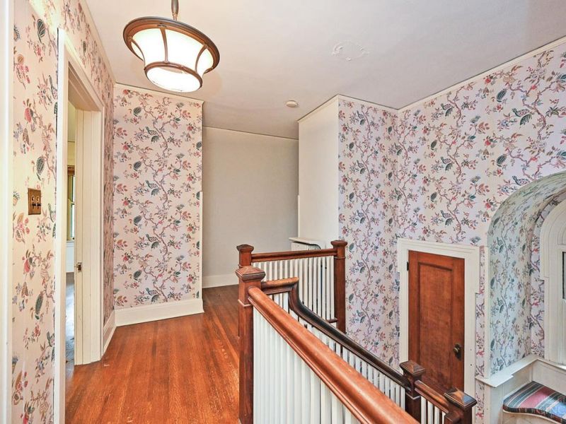 254 Elm Avenue, Wyoming, OH 45215 Photo 30