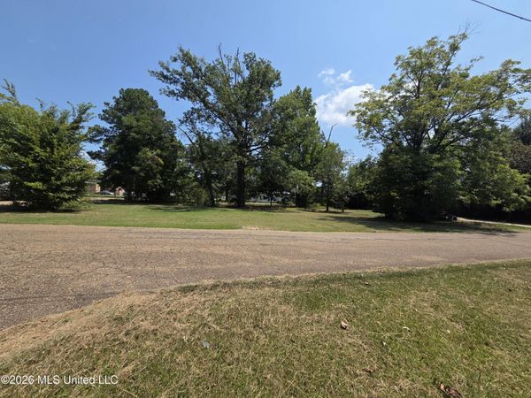 254 Gray Lane, Forest, MS 39074