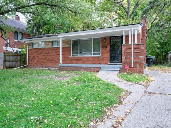 18213 Lenore, Detroit, Mi 48219