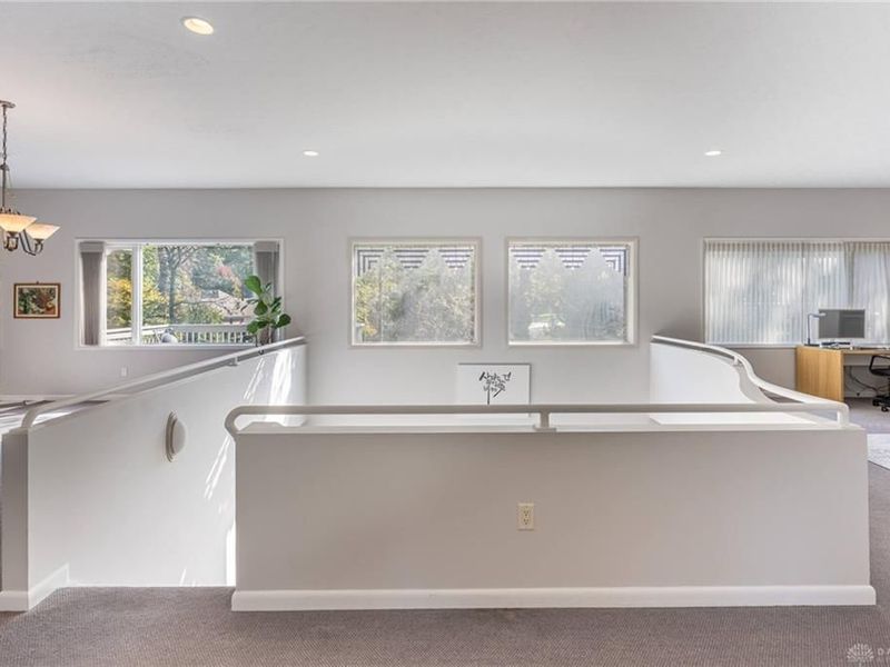 6970 Rosecliff Place, Miami Township, OH 45459 Photo 4