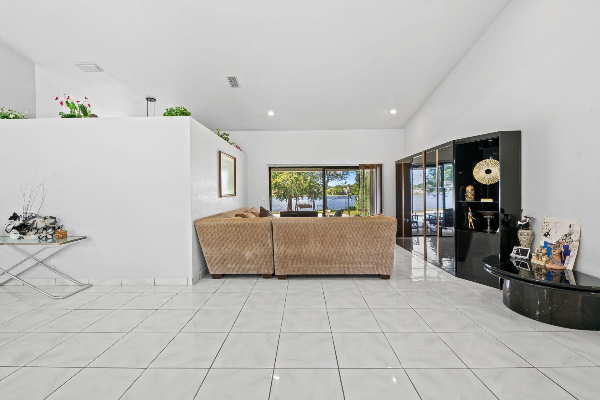 10125 SW 20th Street, Davie, FL 33324 Photo