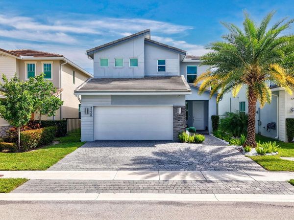 4228 VELEIROS Avenue, Deerfield Beach, FL 33064