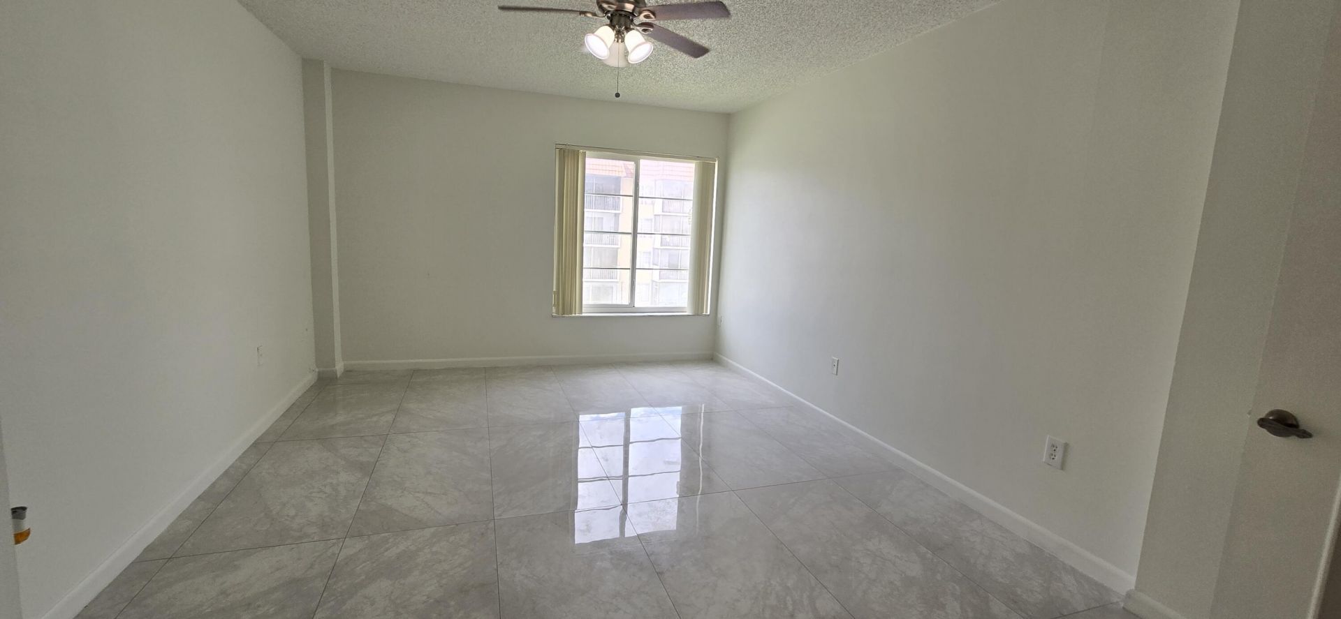 4154 Inverrary Drive, Unit 302, Lauderhill, FL 33319 Photo