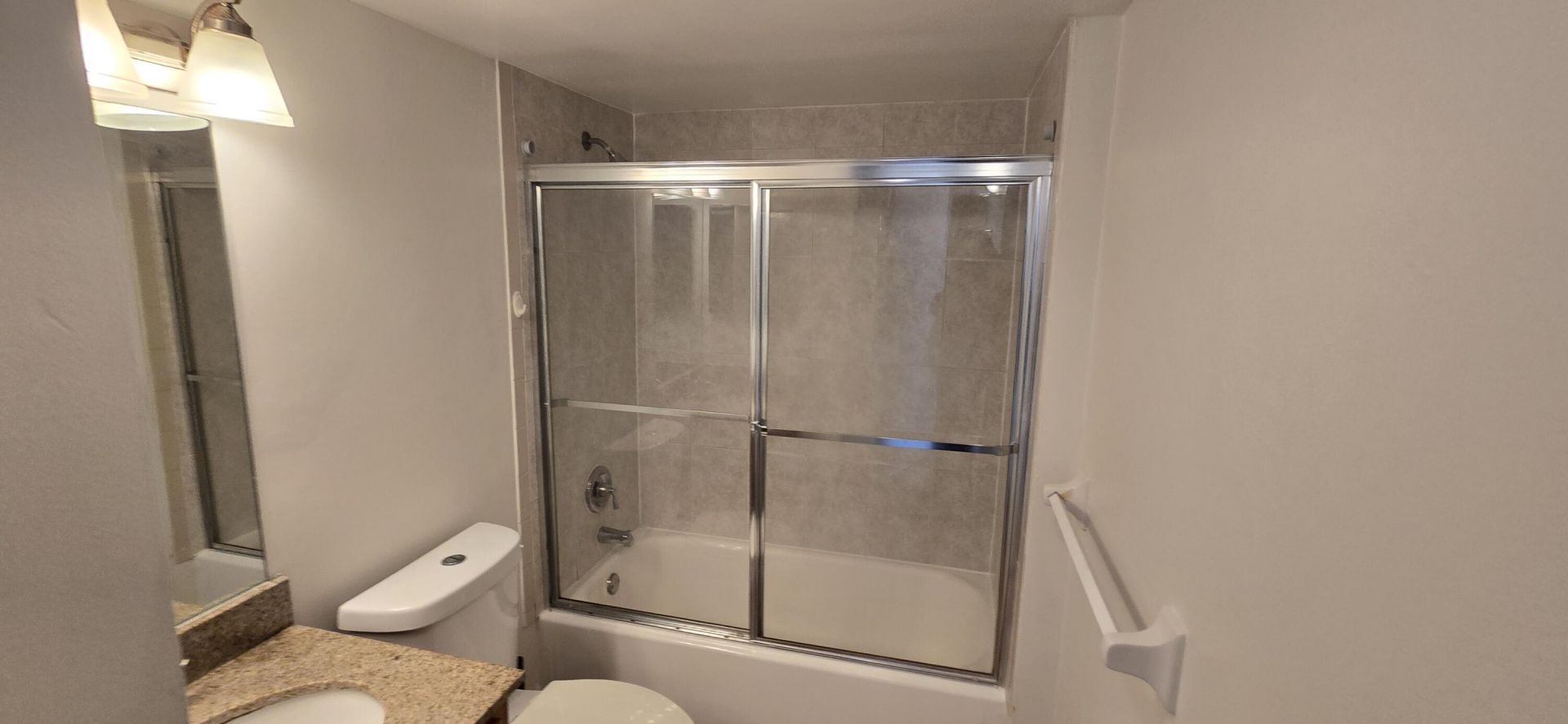 4154 Inverrary Drive, Unit 302, Lauderhill, FL 33319 Photo
