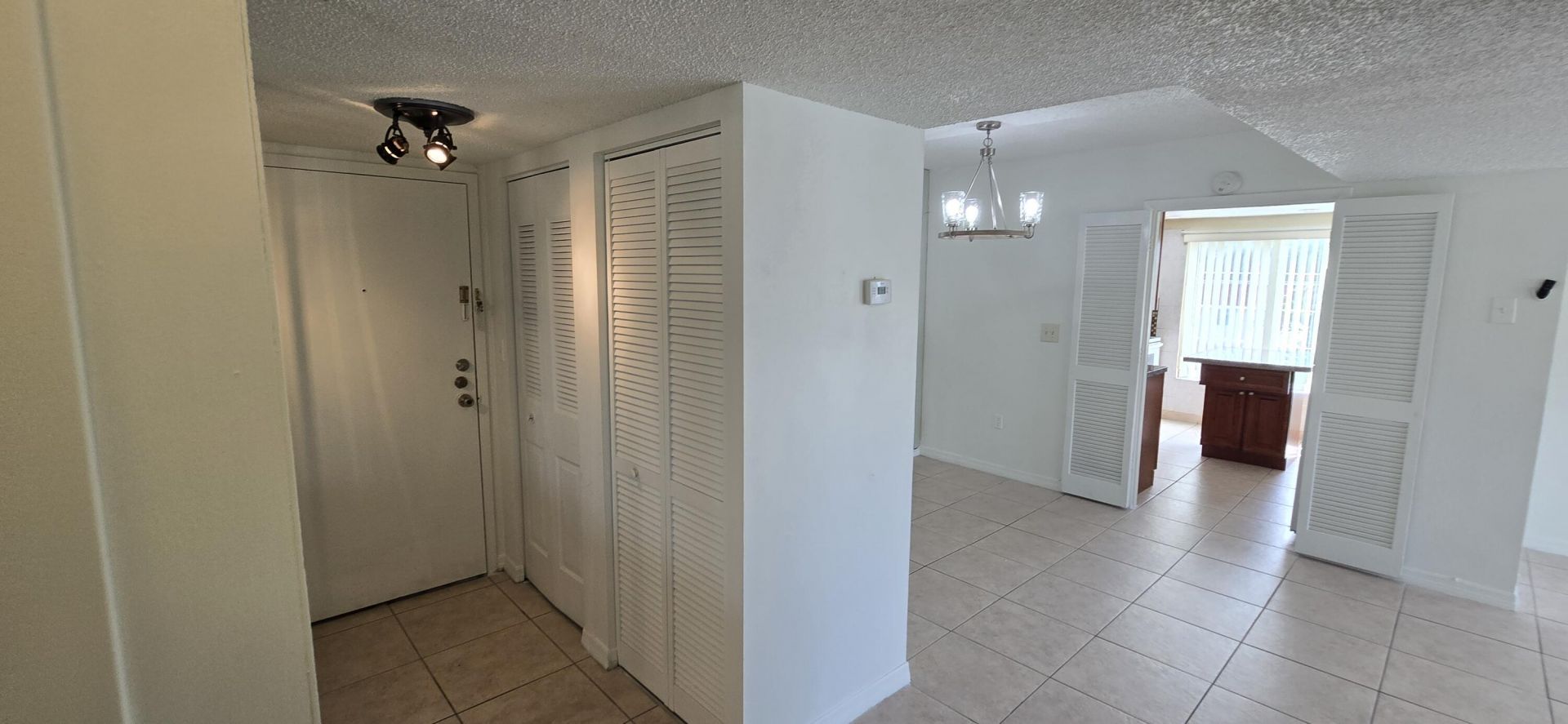 4154 Inverrary Drive, Unit 302, Lauderhill, FL 33319 Photo
