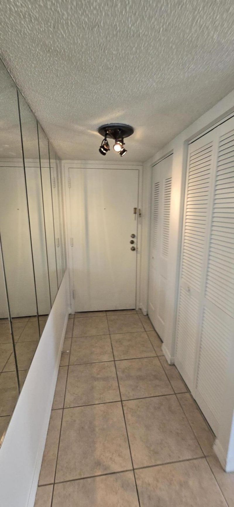 4154 Inverrary Drive, Unit 302, Lauderhill, FL 33319 Photo