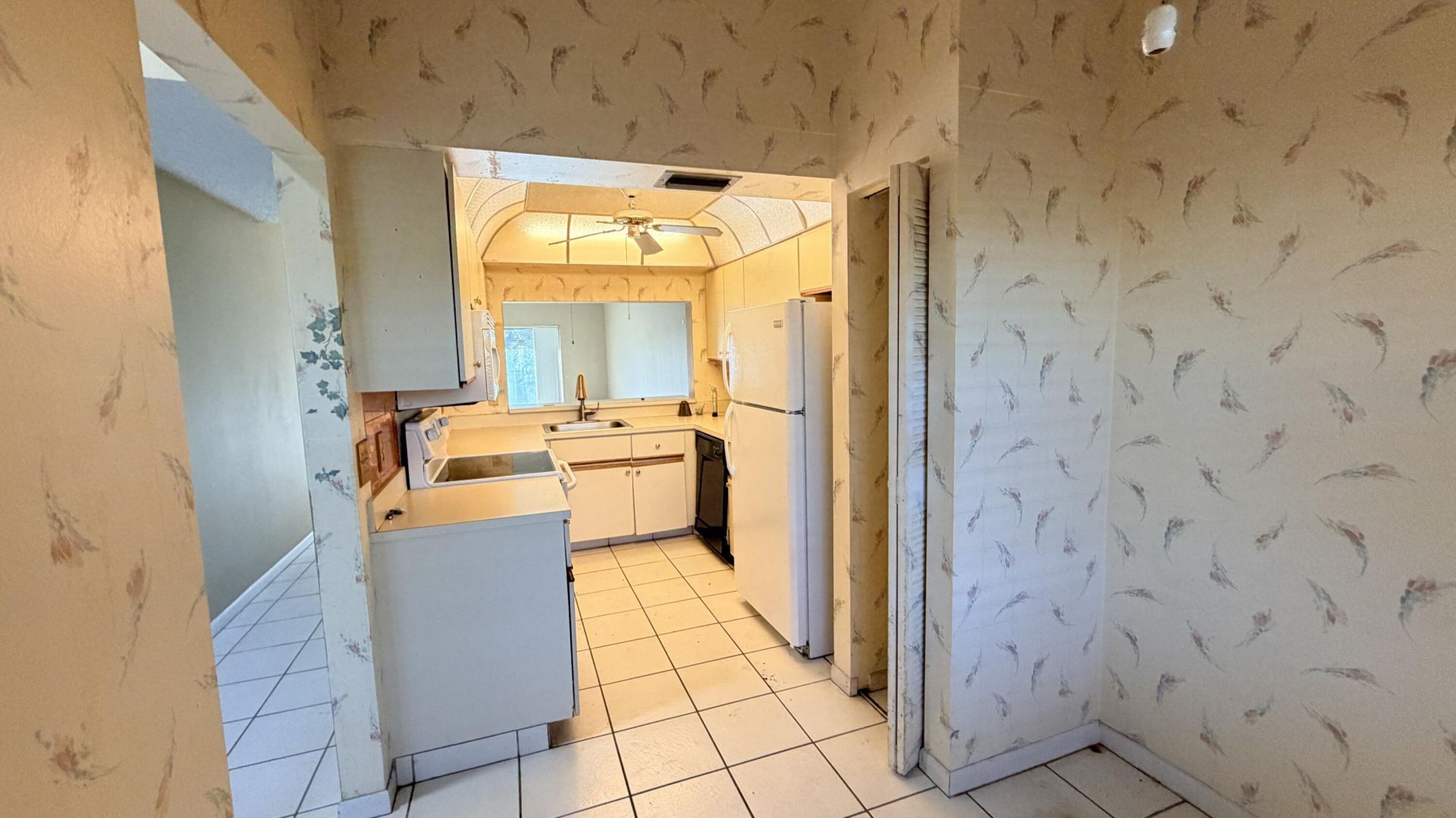 7879 Willow Spring Drive, Unit 927, Lake Worth, FL 33467 Photo