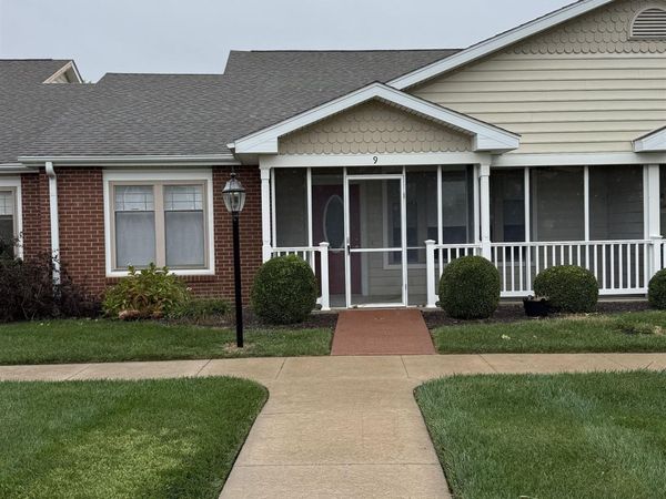 1308 MEADOWLARK Lane, Unit A9, Macomb, IL 61455
