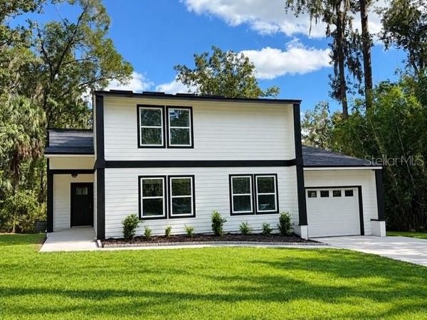 1521 NW 35 TERRACE , GAINESVILLE, FL 32605