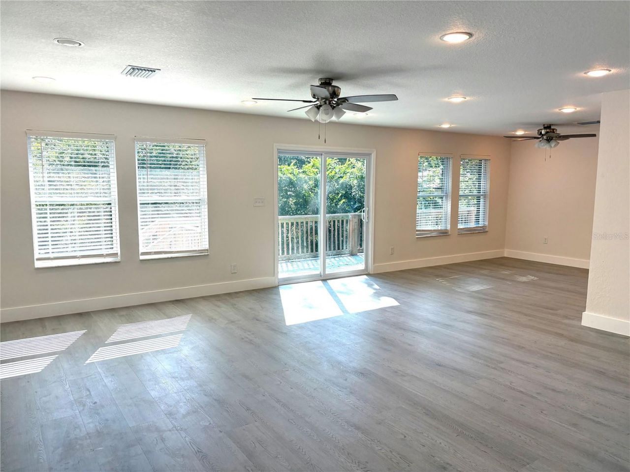 1521 NW 35 Terrace , Gainesville, FL 32605 Photo