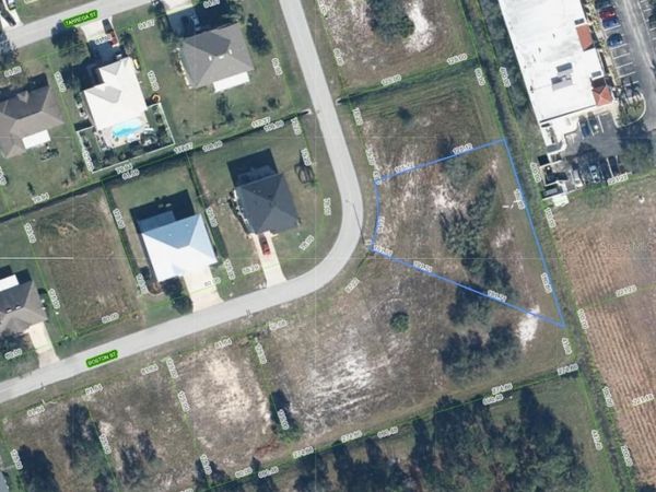 4633 BOSTON STREET , SEBRING, FL 33872