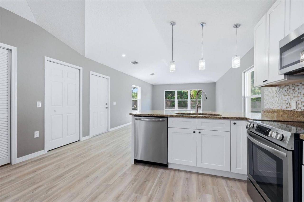 3908 Walnut Avenue, Sarasota, FL 34234 Photo