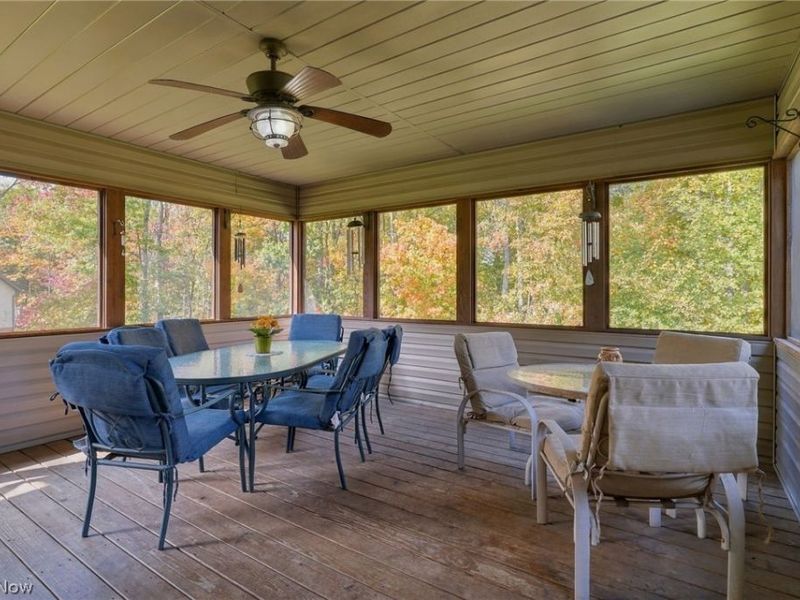 1907 Dogwood Square NE, Bolivar, OH 44612 Photo 11