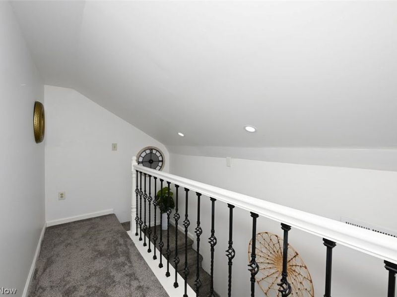 9 Dravis Street, Youngstown, OH 44515 Photo 25