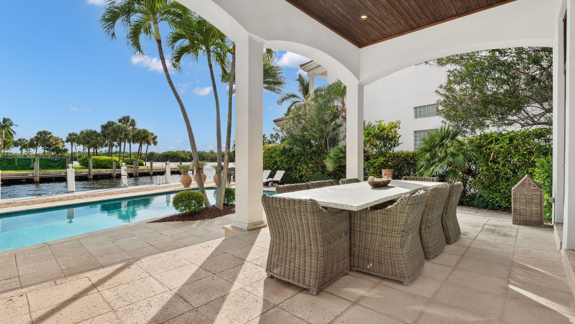 1014 Grand Court, Highland Beach, FL 33487 Photo