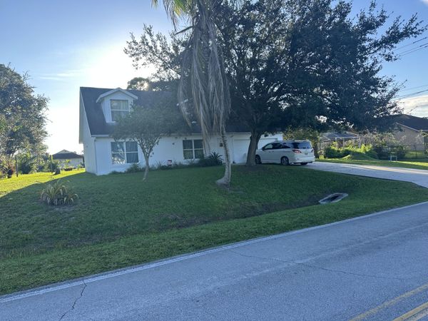 6710 N KINGS Highway, Fort Pierce, FL 34947