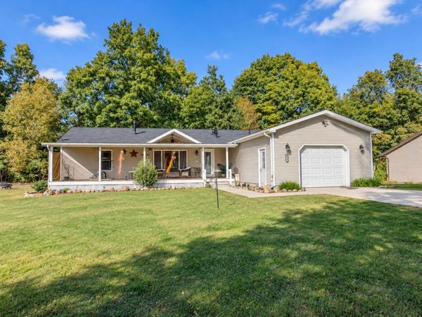 6870 E Homette Avenue , Knox, IN 46534